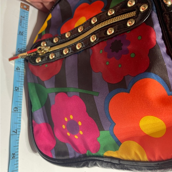 Betsey Johnson Betseyville Flower Power Bag - Picture 6 of 11